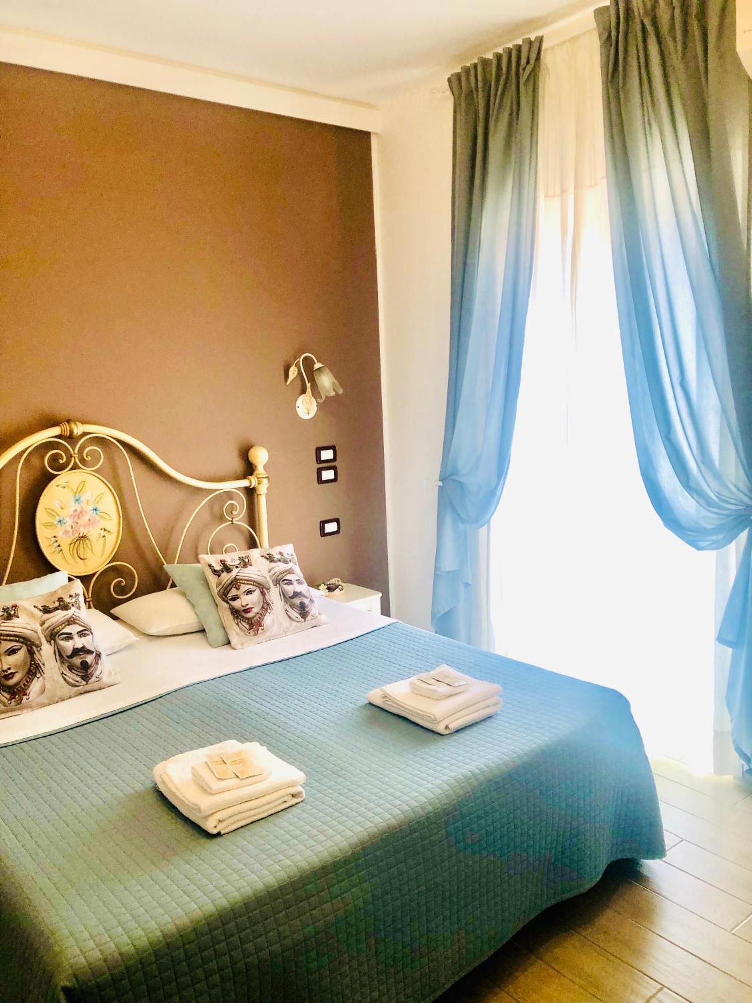B&B Giulia Taormina Eksteriør billede