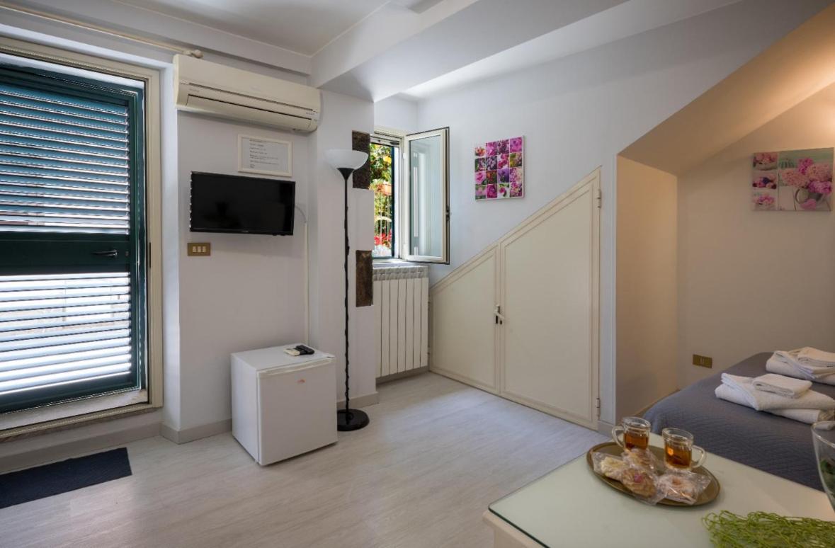 B&B Giulia Taormina Eksteriør billede